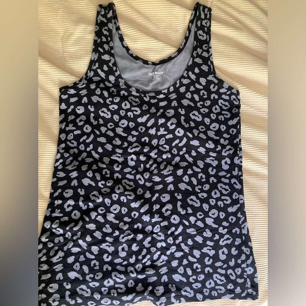 Old Navy tank top size medium tall